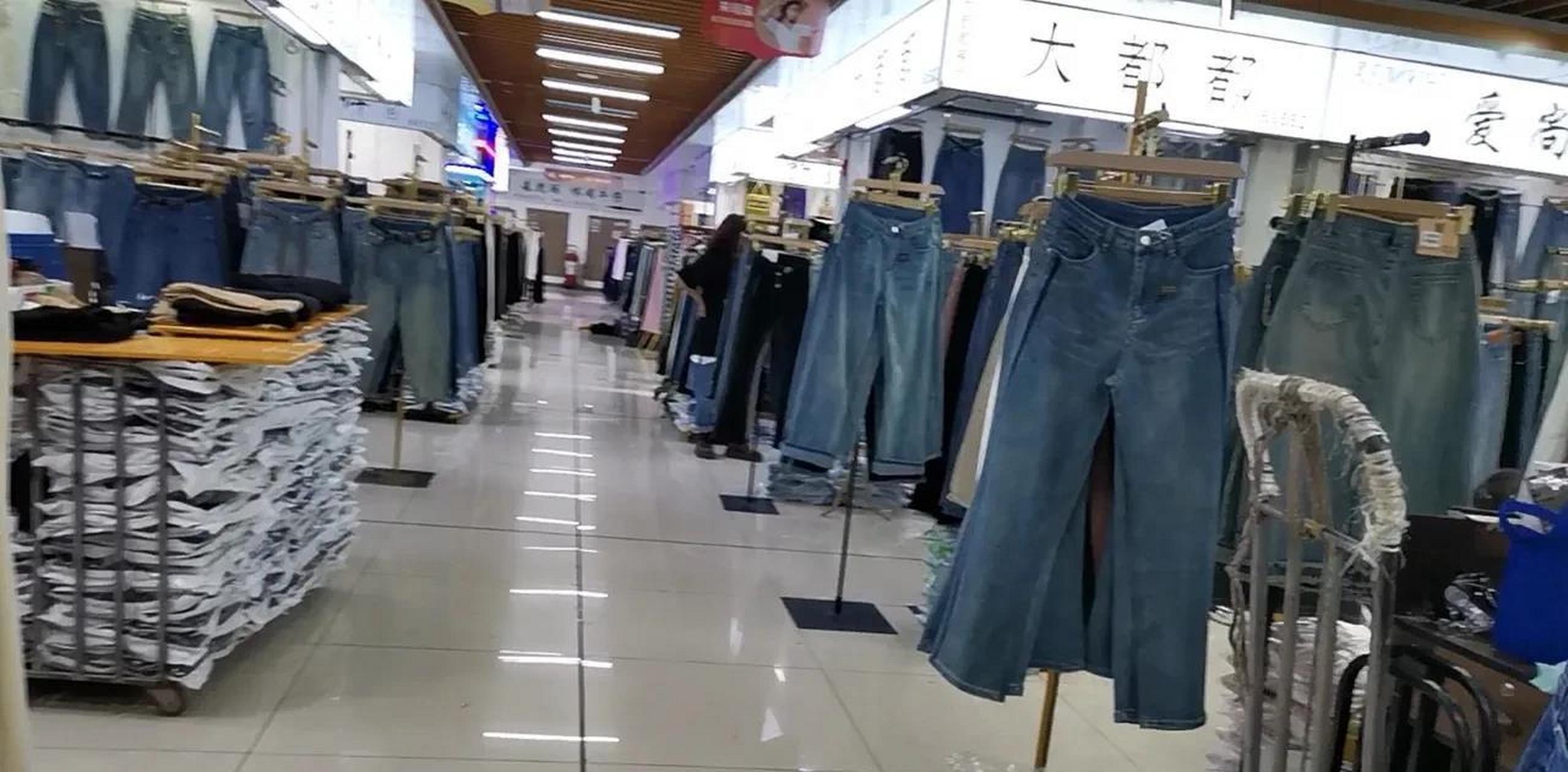 從津門到滄州 一趟服裝批發的迅捷之旅